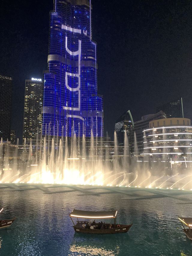 Explore Dubai’s Icons: Burj Khalifa, Dubai Mall & the Stunning Fountain Show