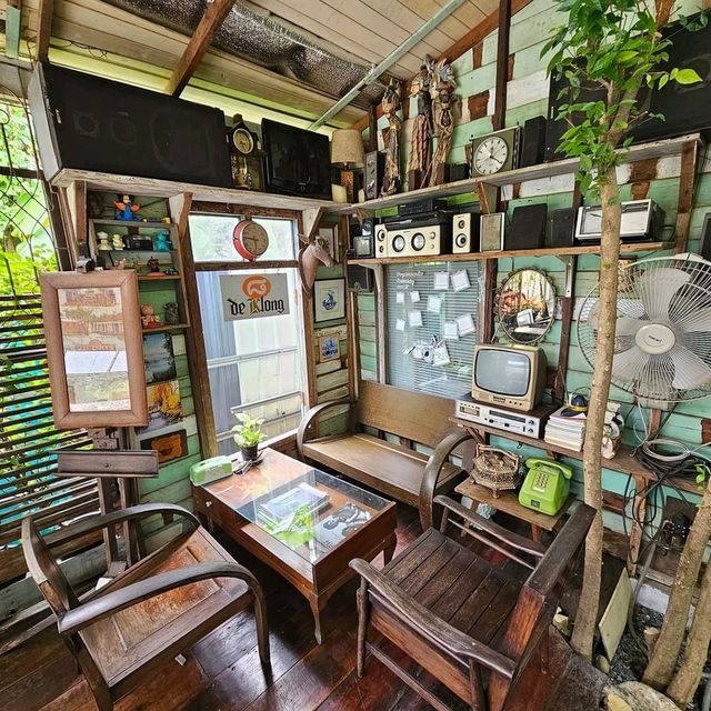 eight de klong คาเฟ่