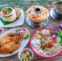 🍴🍜กินเตี๋ยว ชมทุ่ง ศาลายา 