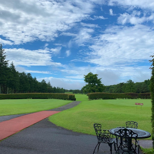 【栃木 那須】英国のお城をイメージしたホテル 窓からの景観も素晴らしい