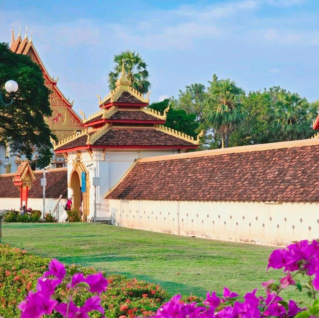 พระธาตุหลวงเวียงจันทน์