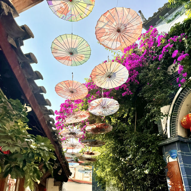 In love with Lijiang Ancient Town♥️