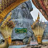 Wat Phu Ta Phao Thong