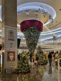 이토록 화려한 카페라니🎄🎄