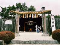 【山梨×身曾岐神社】池に浮かぶ厳かな絶景神社