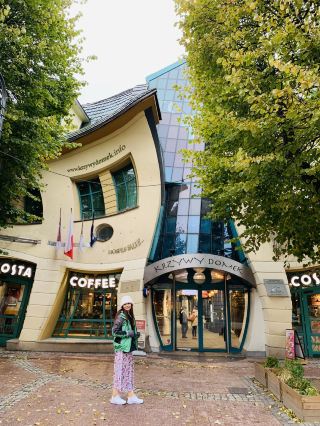 Windy Wonders: A Day in Sopot's Autumn Charm