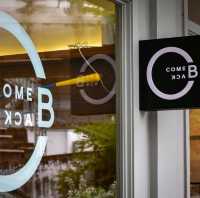 คาเฟ่เปิดใหม่ COMEBACK PHUKET