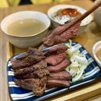 慢煮日式洋食．親民溫馨小店