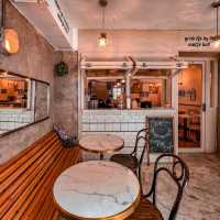 Mendels Delicatessen Cafe