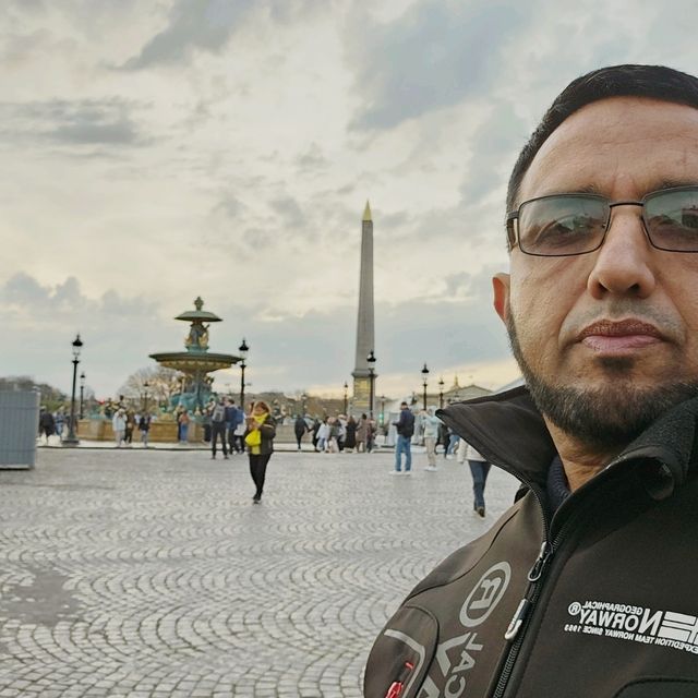 PARIS 