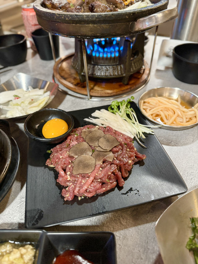 【韓国旅行】ソウル文来／にんにく大量！甘辛豚カルビ
