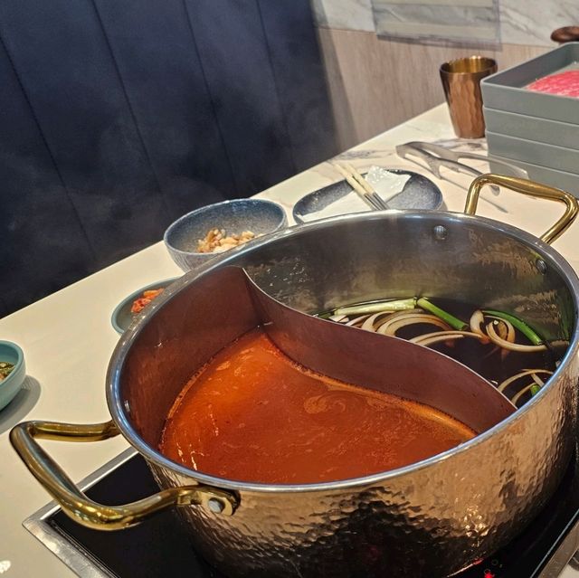 頭城美食餐廳，金大鋤壽喜燒。