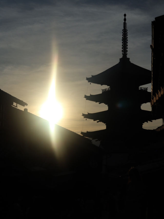 Sannenzaka: A Charming Stroll Through Kyoto’s Past
