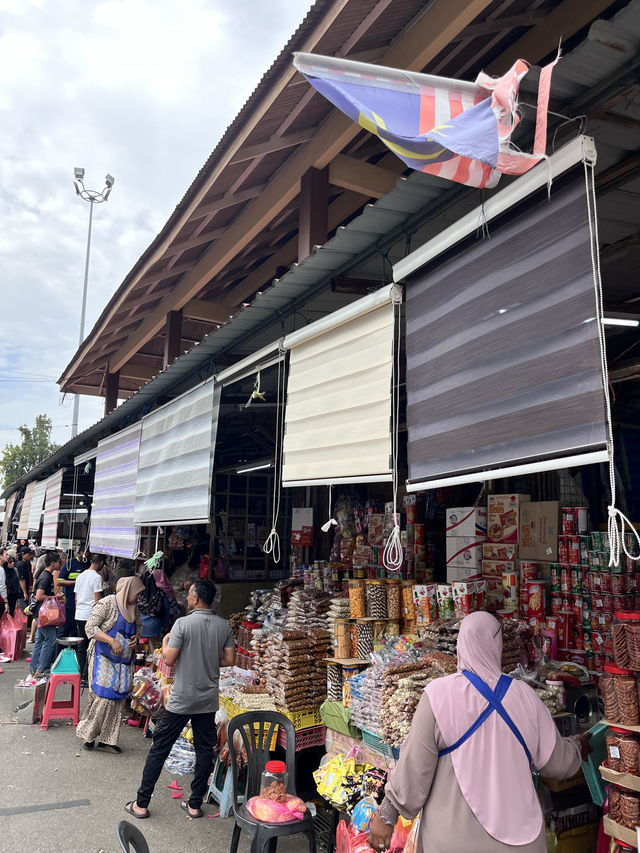 Shopping Spree at Bebas Cukai Pengkalan Kubor 🛍️💰