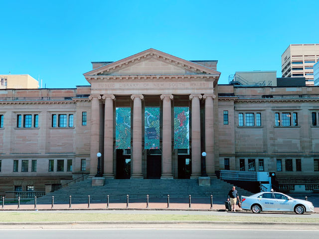 From Greenery to History: A Walk to State Library of NSW