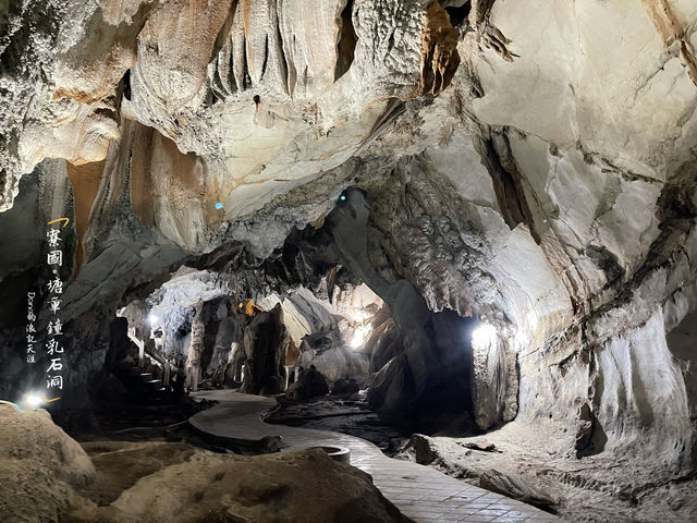 📍寮國。冒險者天堂萬榮。不能錯過的Tham Chang Cave鐘乳石洞