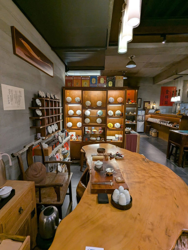 呂美麗精雕藝術館