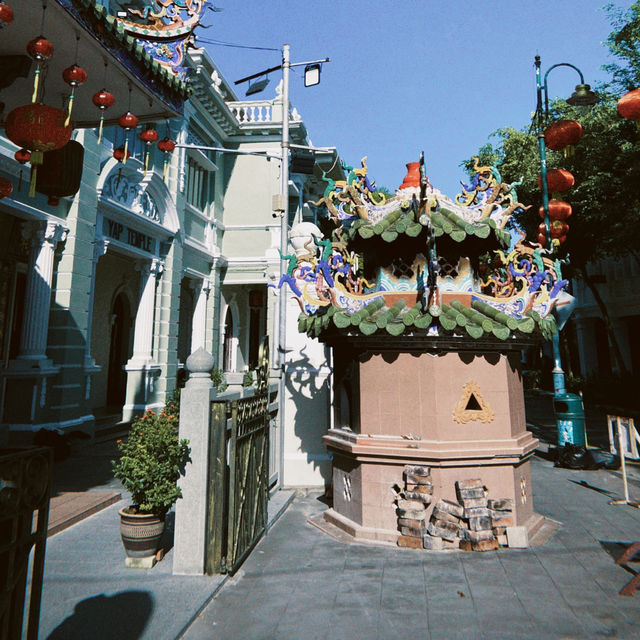 Blessings & Lantern Glow: Kuan Yin Teng