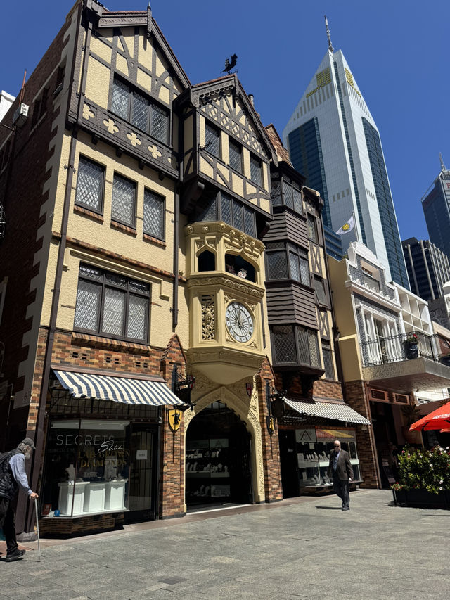Charming London Court of Perth’s CBD