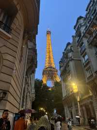 Eiffel Tower: The Icon of Paris 🇫🇷