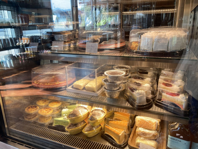 กาแฟมิตรไมตรี ร้านกาแฟบรรยากาศดีริมน้ำยวม 