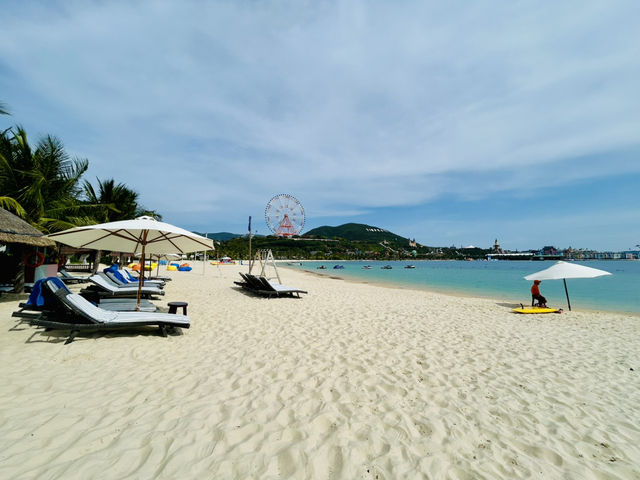 ที่พักริมทะเล Vinpearl land ญาจาง
