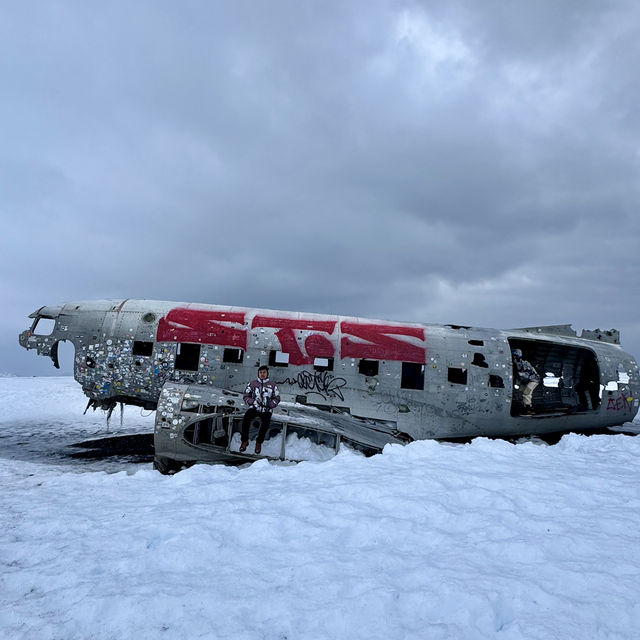 SOLHEIMASANDUR PLANE WRECK ICELAND | FROZEN IN TIME