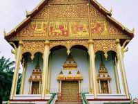 老撾萬象著名古跡寺廟景點：塔鑾寺 ພຣະ ທາດຫຼວງ，適合打卡拍照