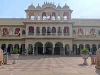 #拉克西米維拉斯皇宮飯店（Laxmi Vilas Palace）印度巴拉特普爾