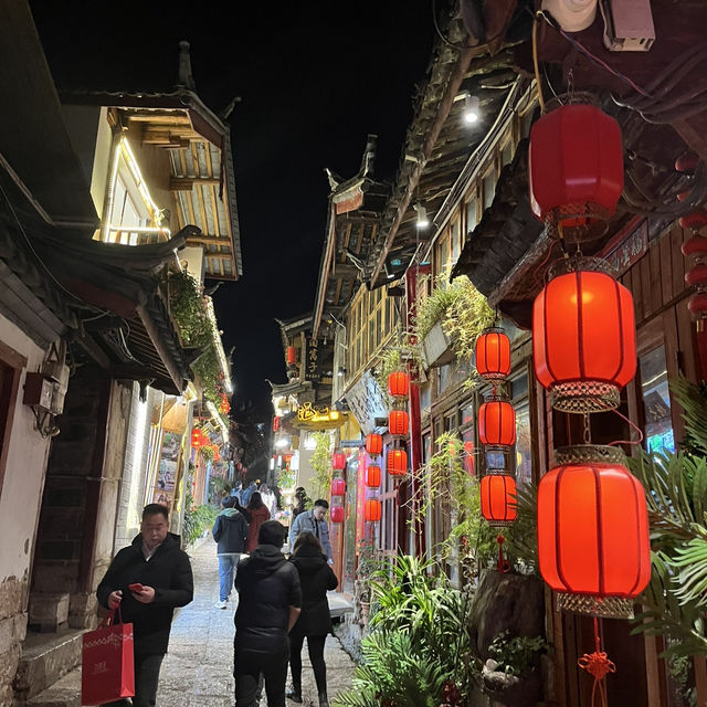 🇨🇳【麗江古城】の夜の顔✨