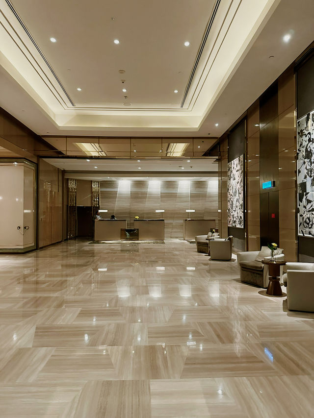 Elevated Luxury at Four Seasons Kuala Lumpur