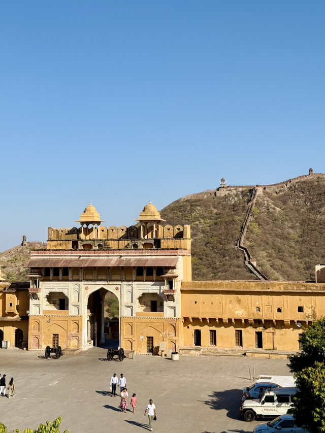The Timeless Elegance of Amber Fort 🏰
