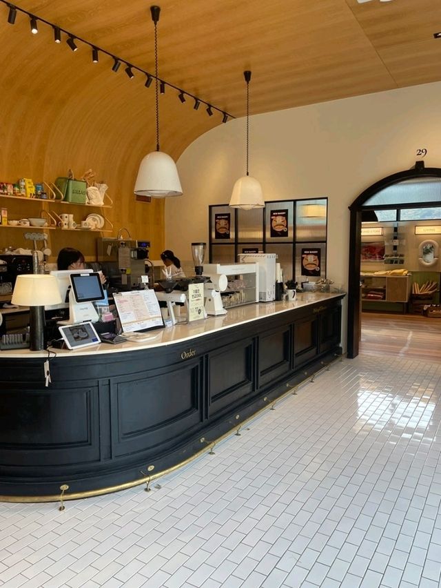 [🇰🇷ソンジュ] ハウスソソ｜大邱近郊・広々としたベーカリーカフェで過ごすゆるやかなひととき