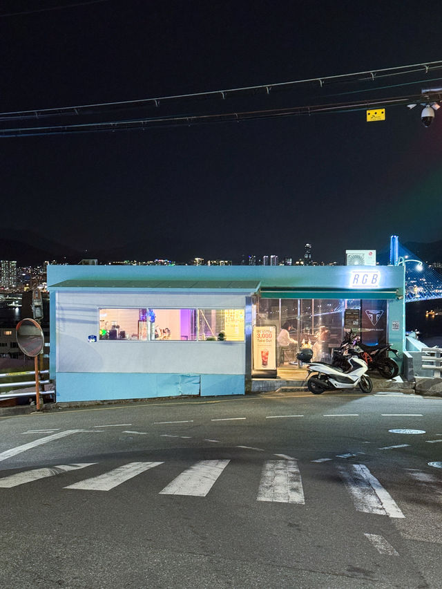 부산항대교 야경뷰 카페 “RGB"🌌🖤