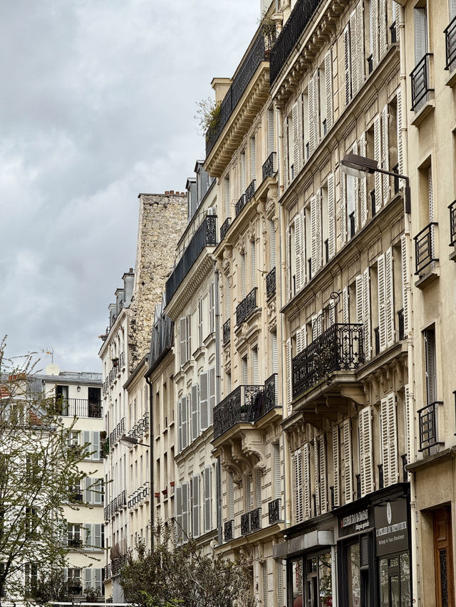 Dior La Galerie – A Captivating Journey 🇫🇷