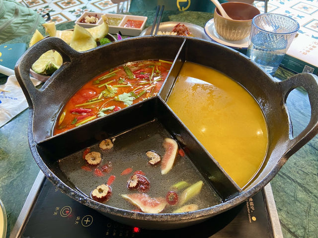 福田愈食愈上癮的火鍋✨🍲 樂卅市集•泰式海鮮火鍋(深業上城店)🇹🇭🦐 