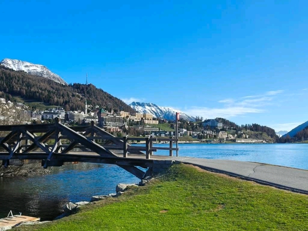 Thụy Sĩ - Hồ St. Moritz, khu nghỉ dưỡng trượt tuyết và địa điểm tổ chức môn polo Olympic mùa đông