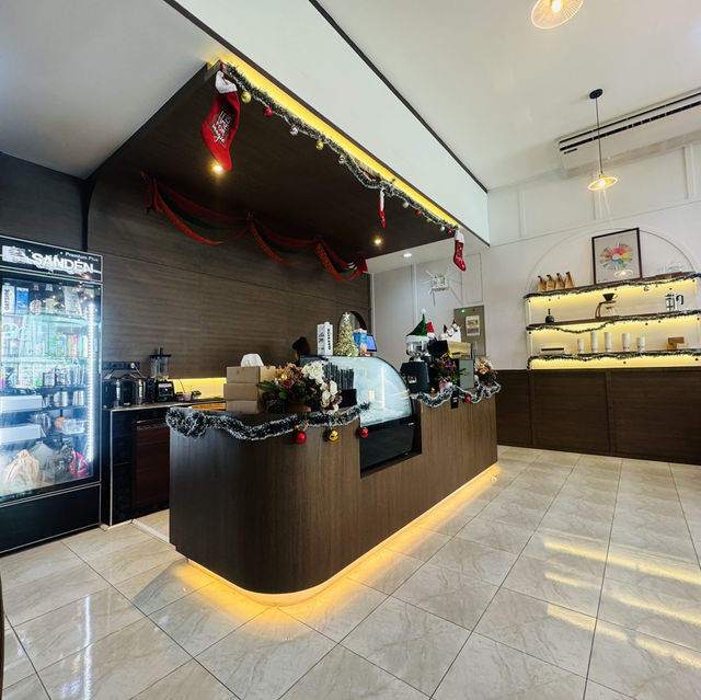 Posto. Dining