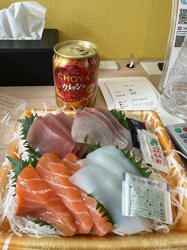 Osaka: A Food Lover’s Playground 🍜🍣🦐
