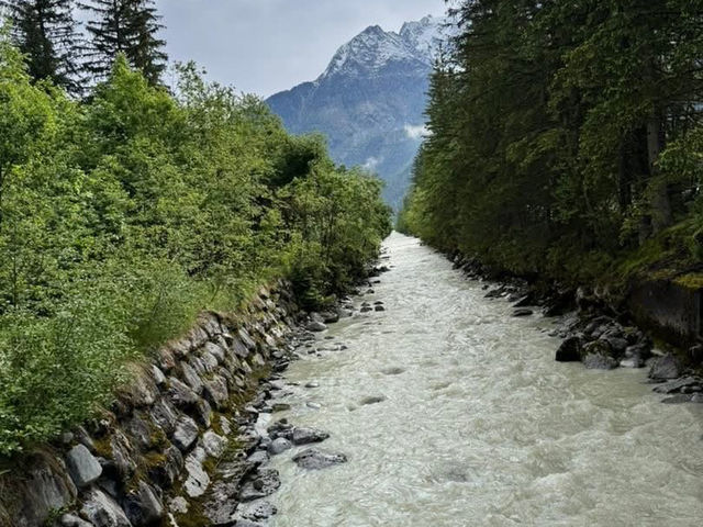 法國阿爾卑斯山夏慕尼（Chamonix）輕鬆走