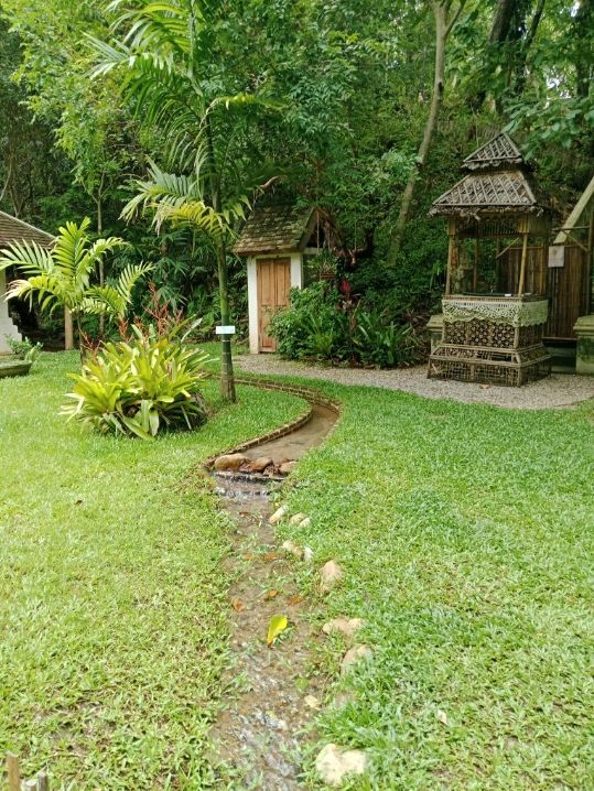 วัดผาลาดวัดสวยกลางป่าท่ามกลางธรรมชาติ เชิงดอยสุเทพ