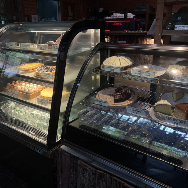 Pinto Café – A Hidden Gem in Bentong, Pahang!