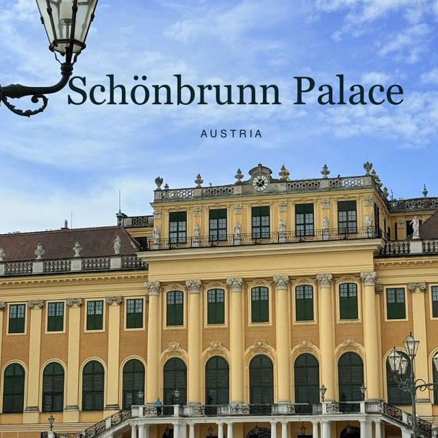 Schönbrunn Palace: Sisi's Grand Home of Love & Freedom! 🏰💖