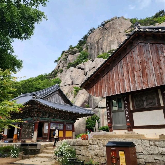 Beomeosa Temple