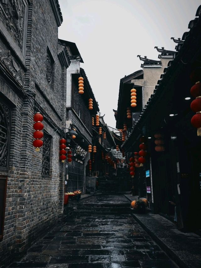 หมู่บ้านโบราณฟู่หรงเจิ้น