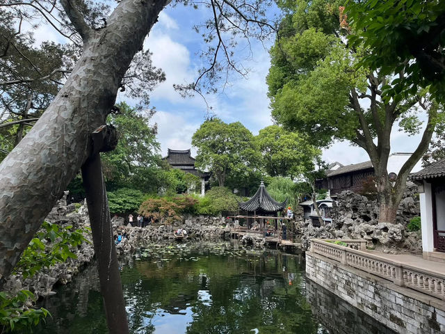 🪷 Lion Grove Garden 狮子林 — Rock Maze Meets Tranquility in Suzhou