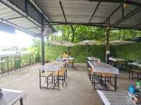 โกเหลียง ก๋วยเตี๋ยวเรือรังสิต ใกล้พระธาตุดอยคำ