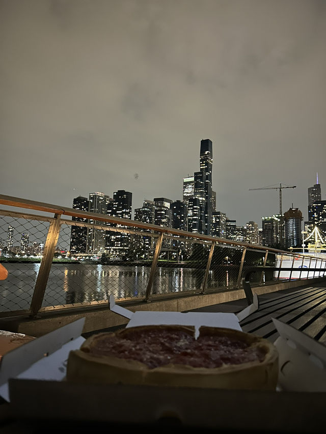 Chicago: The Windy City Adventure