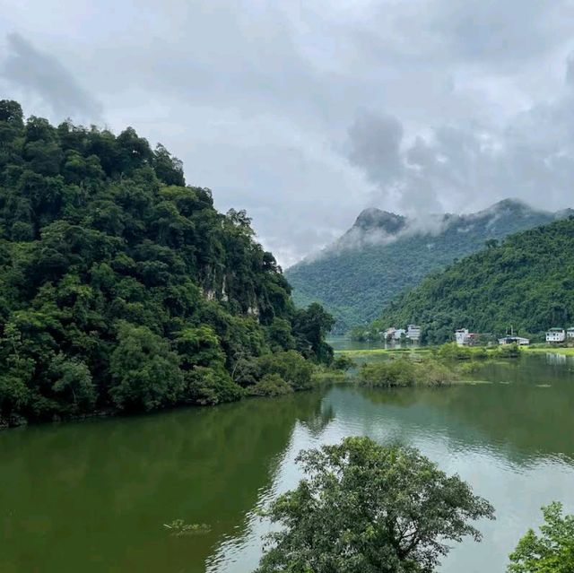 Ba Be Lake (Bac Kan)