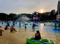 Wave Riders Wanted: Chimelong’s Water Kingdom Awaits! 